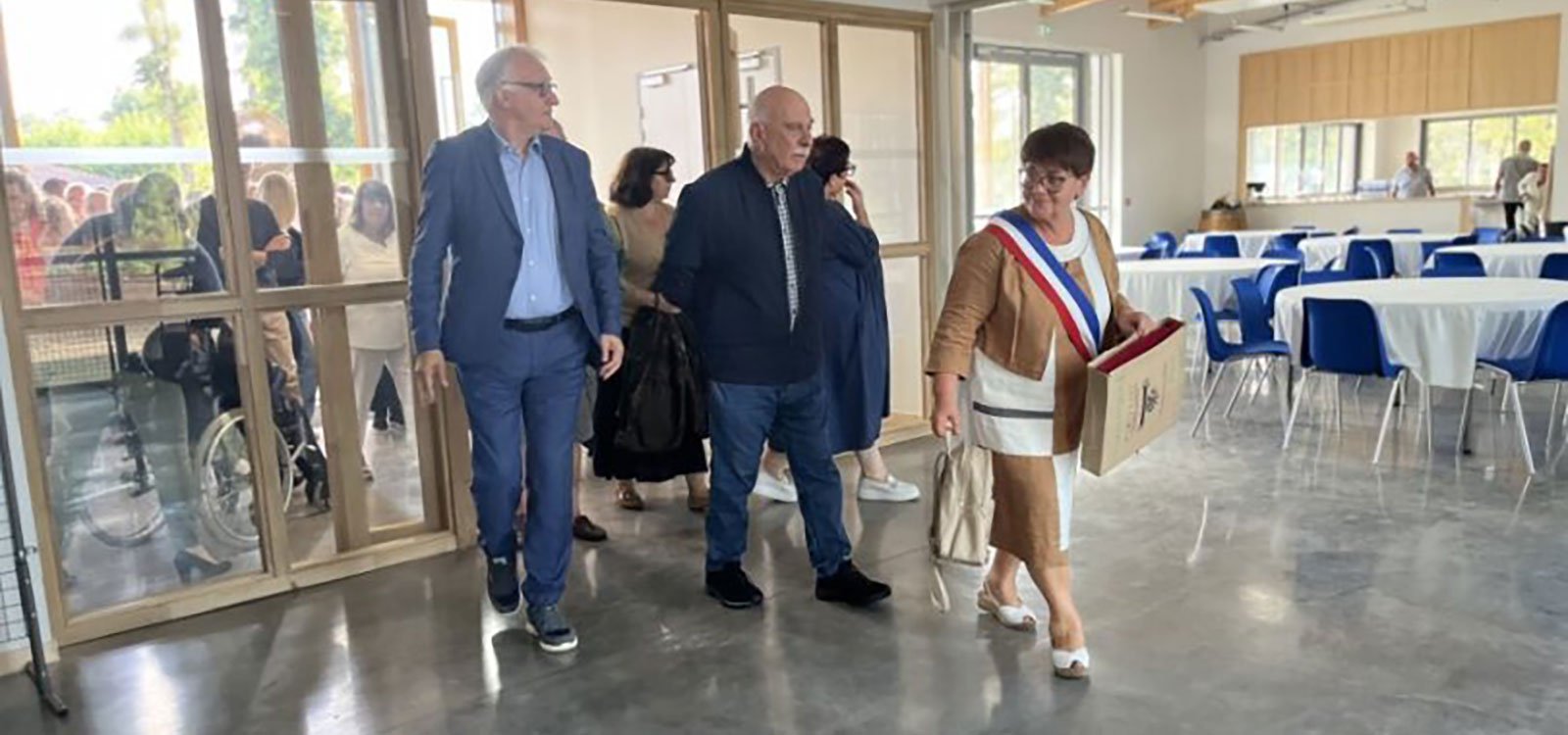 Dans la salle polyvalente